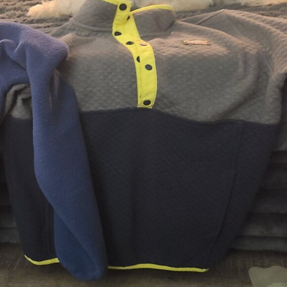 LL Bean Sweater - Picture 1 of 1